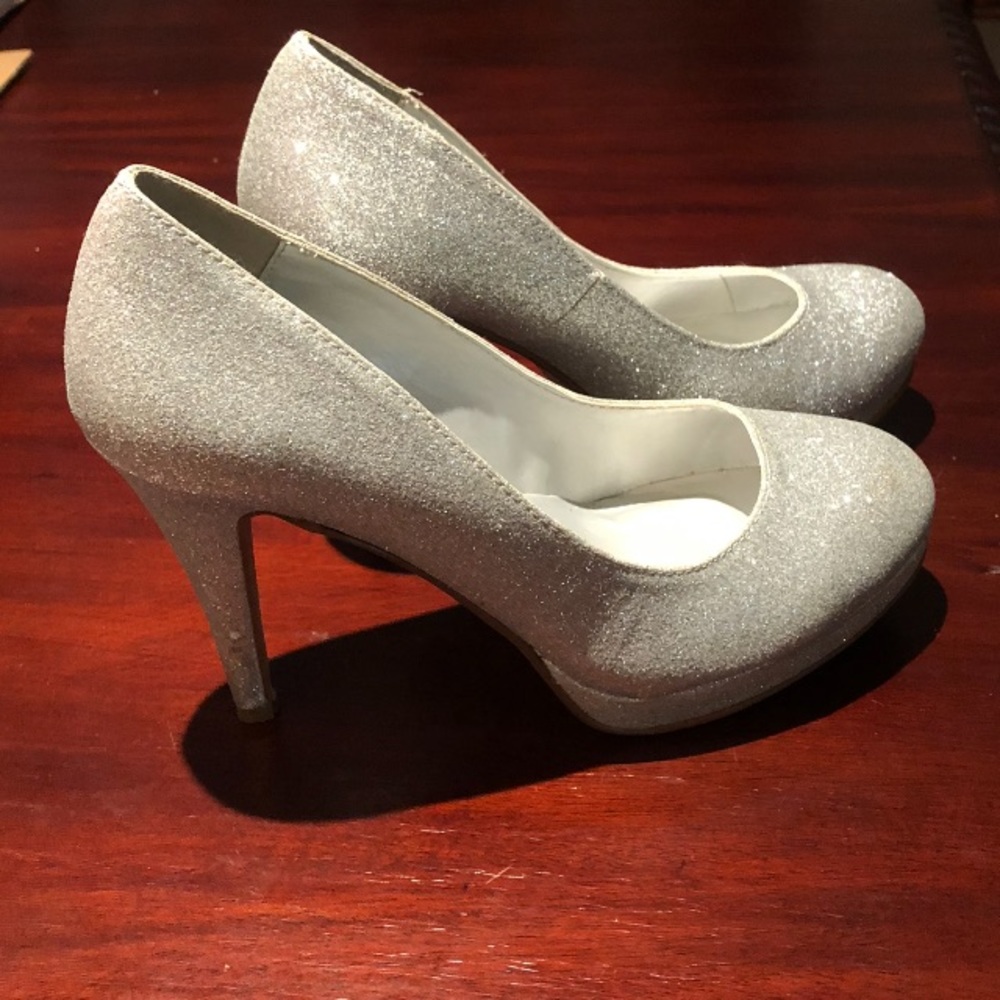 Glittery Silver Pumps